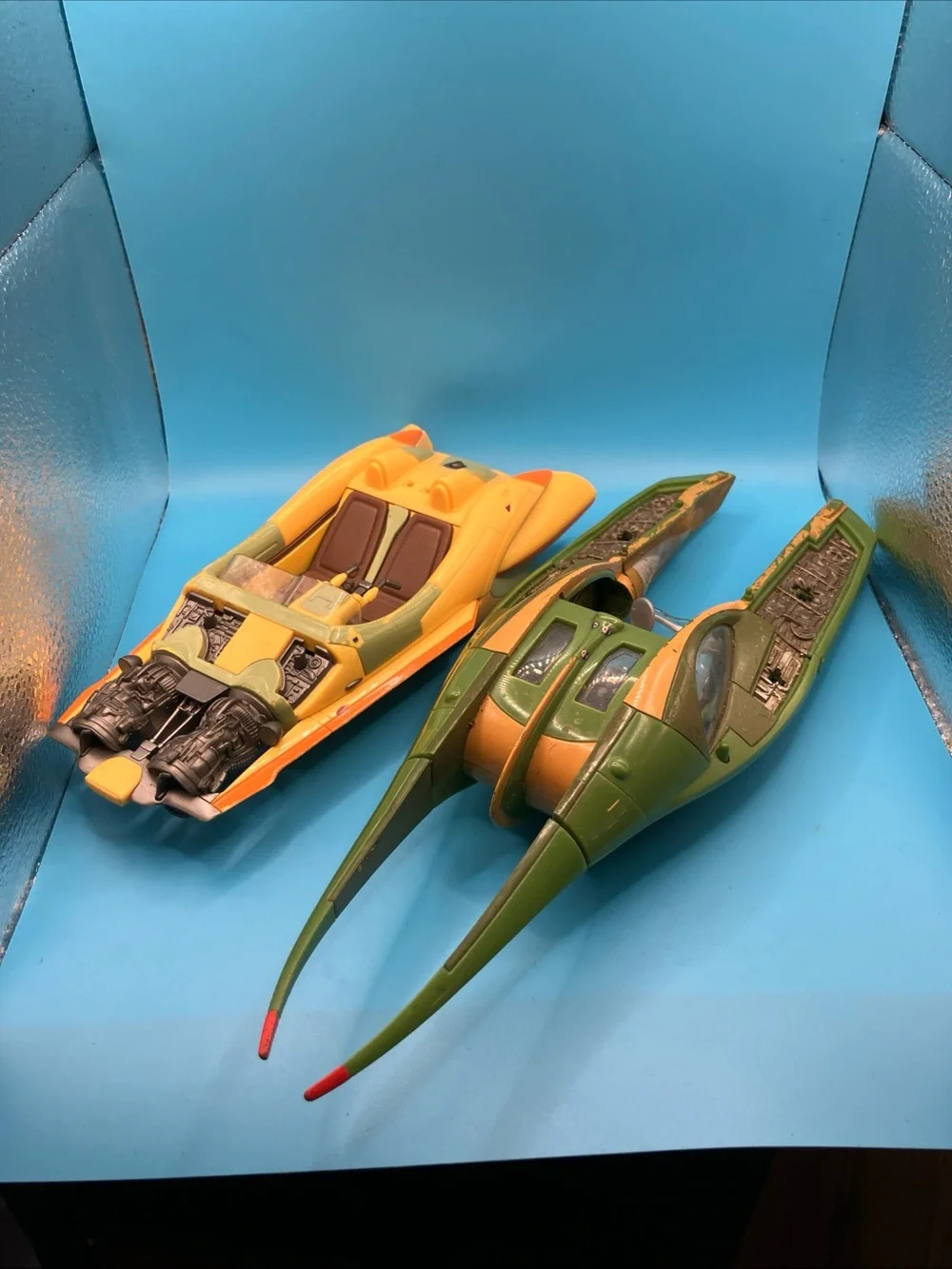 Star Wars Clone Wars Ships And Zam Wessel Figure
